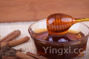 白醋加什么减肥最快，蜂蜜+醋+温开水