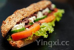 正宗莴笋炒肉的做法，莴笋炒肉的做法