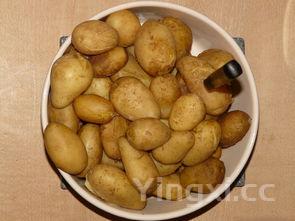 土豆块怎么炒好吃又简单，土豆块怎么炒容易熟
