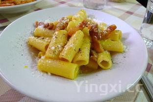 土豆泥和面粉做面食视频，土豆泥和面粉做面食