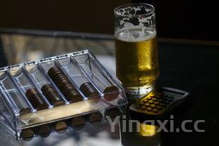 青岛啤酒批发价格及利润，青岛啤酒的批发价格