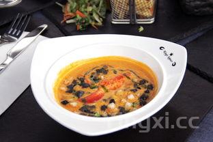 玉米排骨汤怎么炖最好喝家常做法大全,玉米排骨汤怎么炖最好喝家常做法