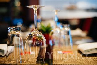 红酒怎么起塞子，红酒塞子怎么起开