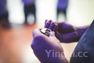 喝红酒红脸是怎么回事,为什么喝红酒会上脸