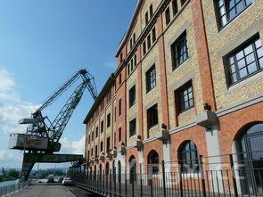 详细阅读:河南省富平春酒业有限责任公司,漯河富平春企业怎么样 河南省富平春酒业有限责任公司,漯河富平春企业怎么样