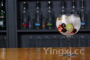 生料和熟料酒哪个好喝,生料酒与熟料酒口感差别