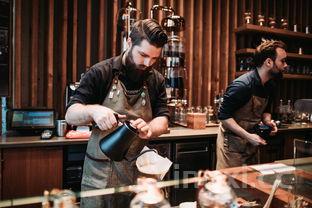 老友记酒保，老友记酒哪里的