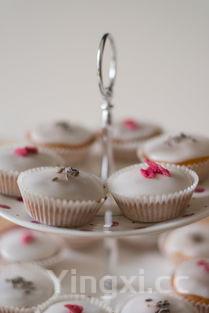 女神高端生日蛋糕图片，女神生日蛋糕图片大全集 唯美