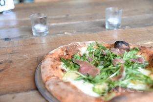 披萨怎么做法什么样的做法好吃，披萨怎么做的方法大全