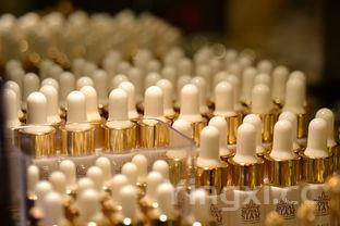 西凤名酿藏品级，西凤酒窖藏和名酿哪个好